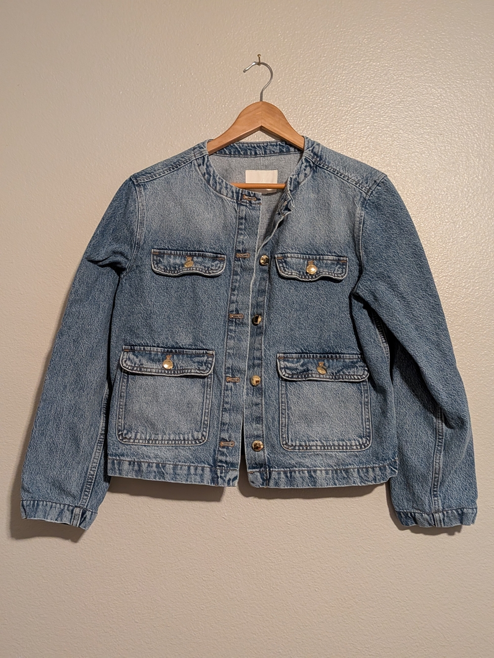 Women's Collarless Denim Jacket Size M Blue Gold Buttons Elastic Cuff